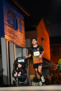 BIB: 50132, 1475, 50150
                            <button type="button" onclick="openModal(21742618)" class="btn btn-primary btn-sm float-right btn-popup" data-toggle="modal" data-target=".modal-high-quality">
                        <i class="fas fa-shopping-cart"></i> Add to Cart
                    </button>
                                            <button type="button" onclick="isThisMe(21742618, true)" class="btn btn-success btn-sm float-right btn-popup btn-isme hidden" data-toggle="tooltip" data-placement="bottom" title="นี่คือรูปของคุณใช่ไหม คลิกที่นี่เพื่อเอาเข้าอัลบั้ม">
                        <i class="fas fa-plus"></i> Add to album
                    </button>
                    <button type="button" onclick="isThisMe(21742618, false)" class="btn btn-warning btn-sm float-right btn-popup btn-isnotme hidden">
                        <i class="fas fa-ban"></i> Remove from album
                    </button>